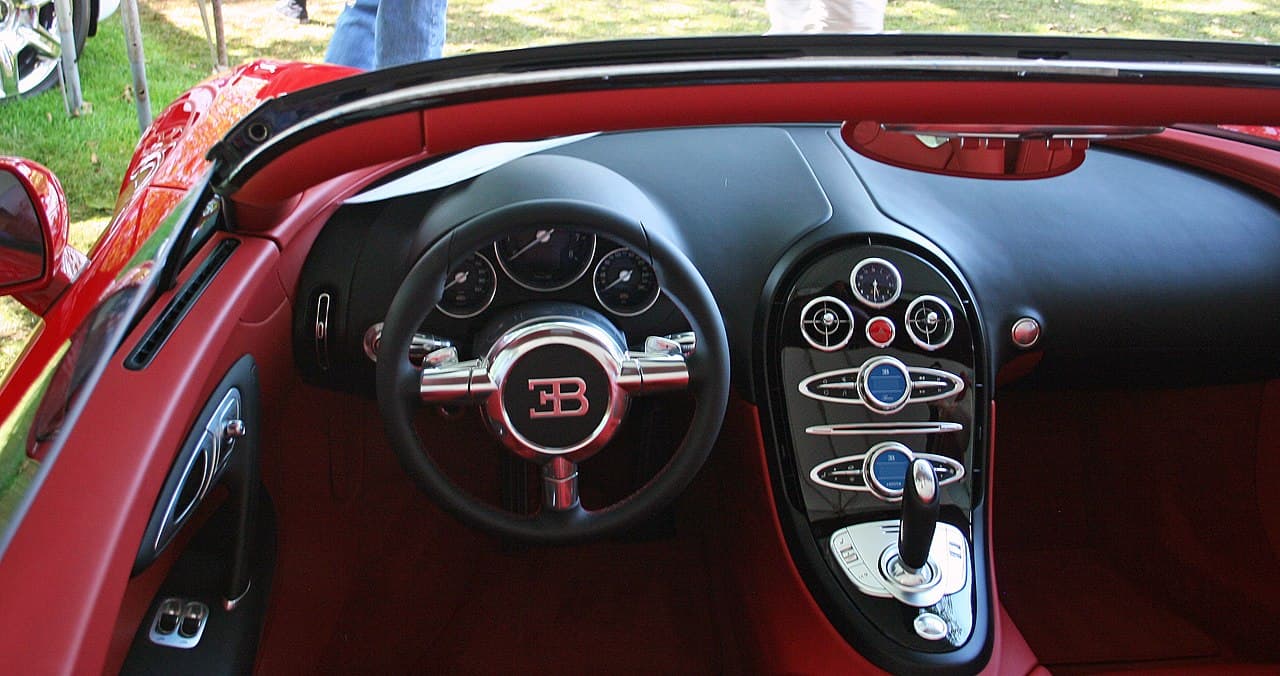 Bugatti Chiron interior