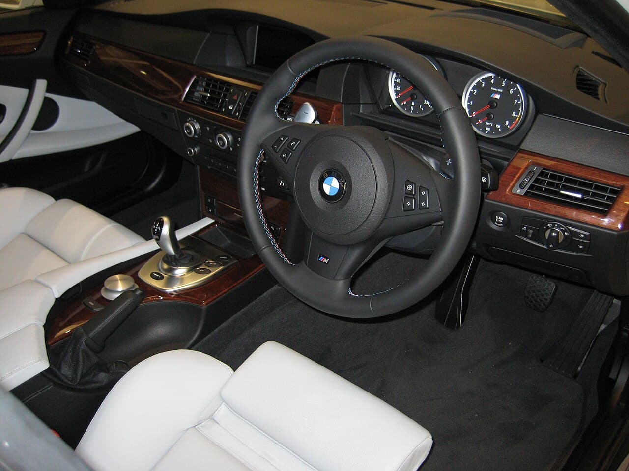 BMW M5 CS interior