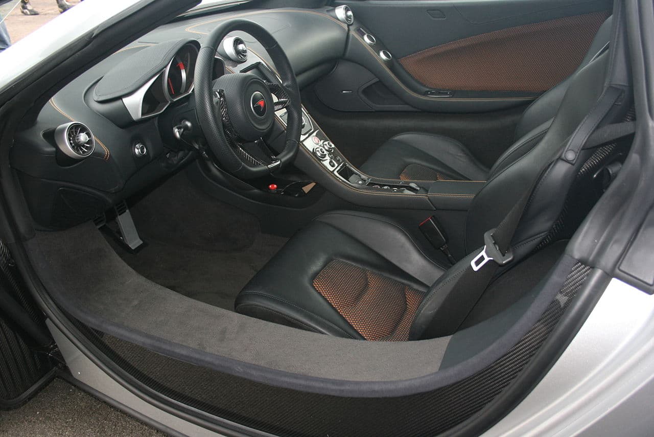 McLaren 720S interior